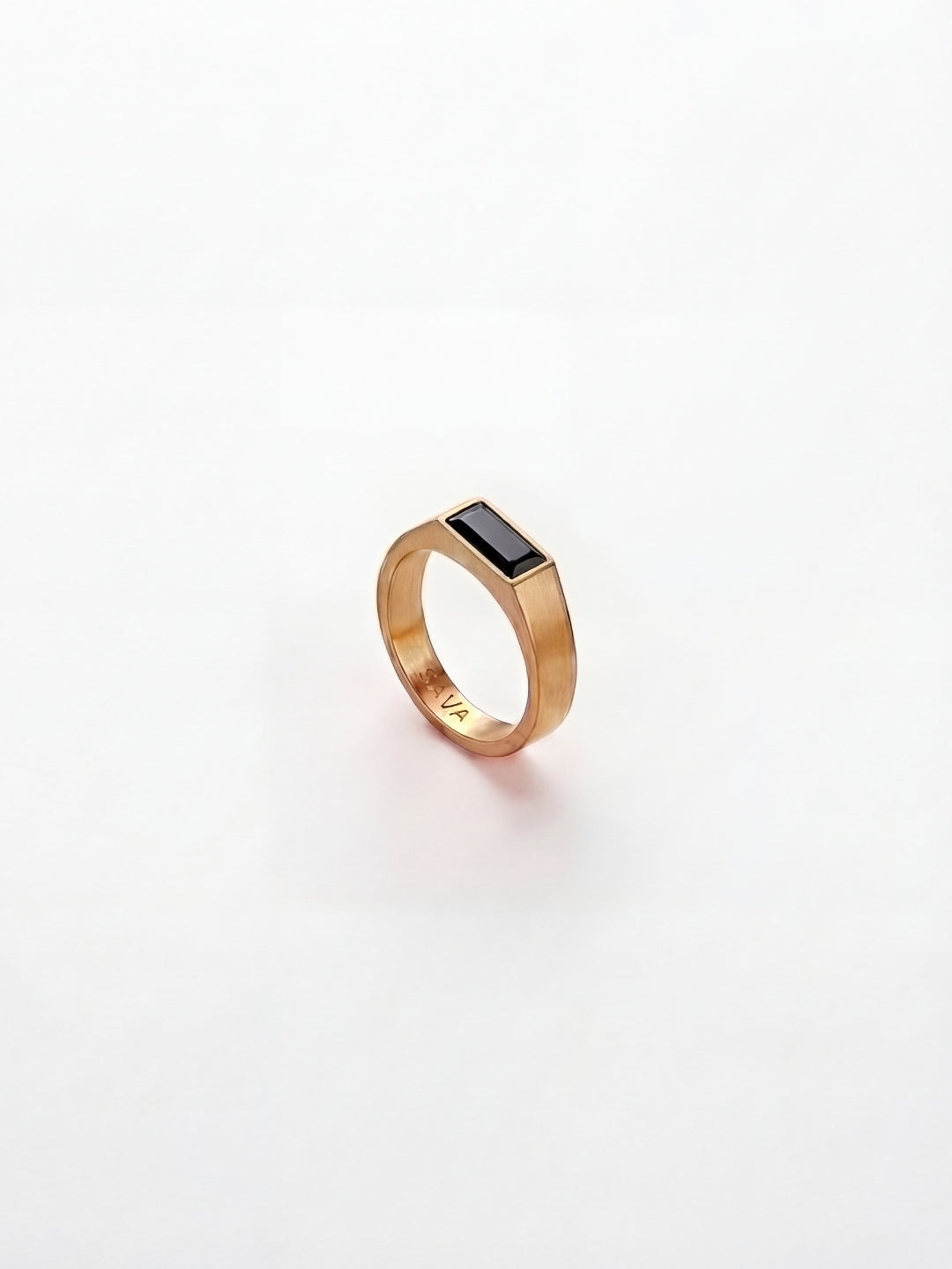 MIDNIGHT COMO RING | 18K Gold